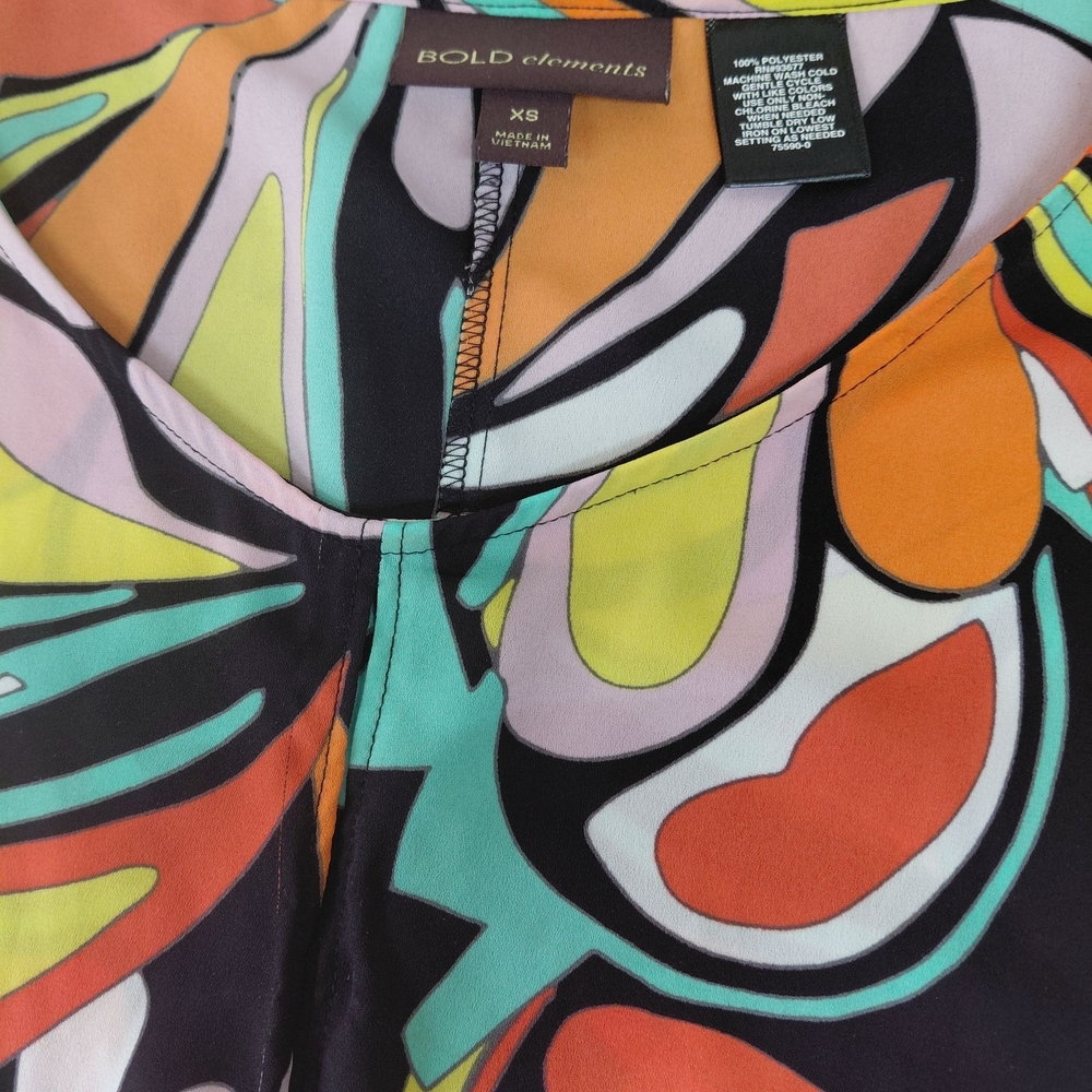 BOLD elements Multicolor Abstract Blouse - Picture 3 of 3